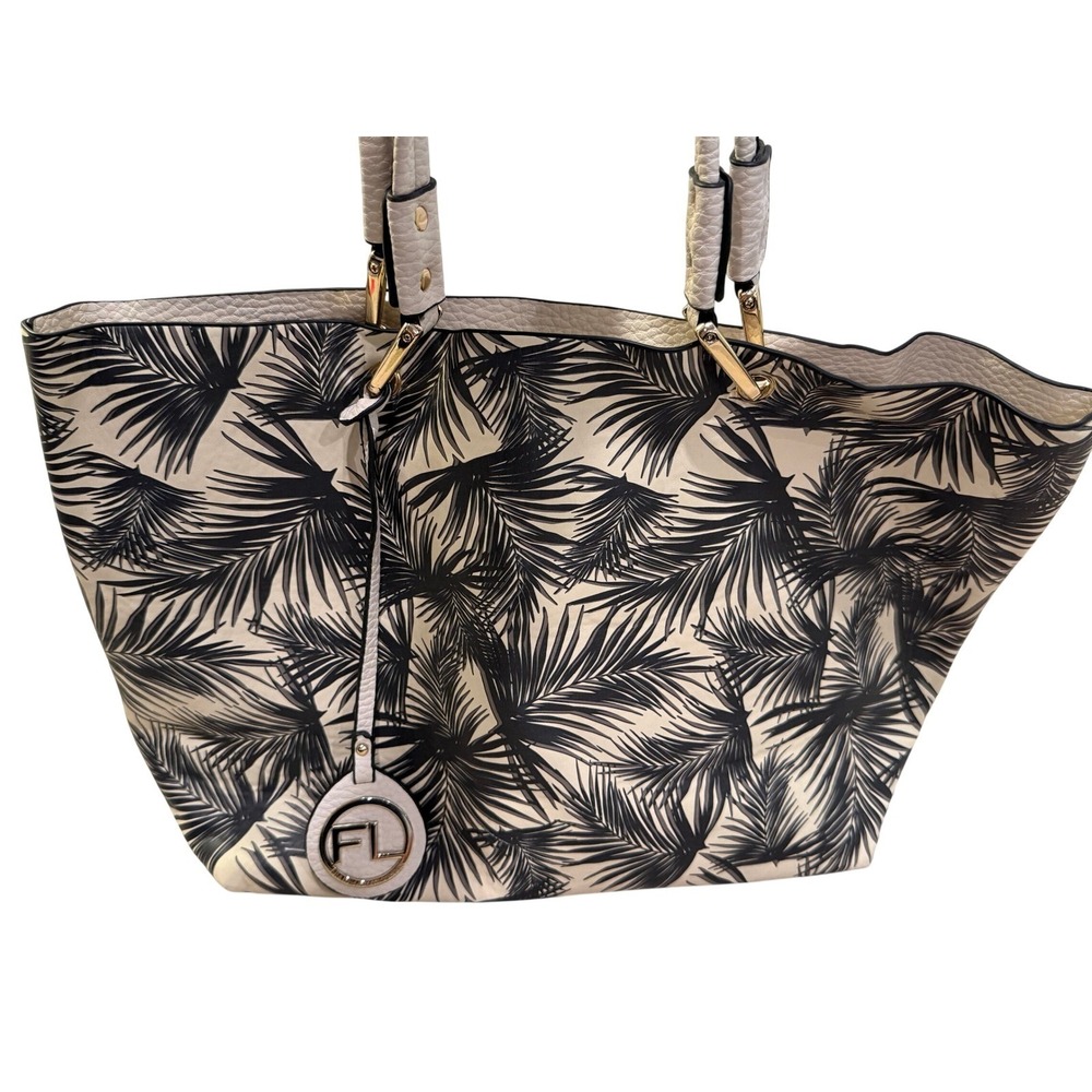 Frank Lyman Tote Bag Womens Large Cream Black Faux Leather Palm Print Boho Beach